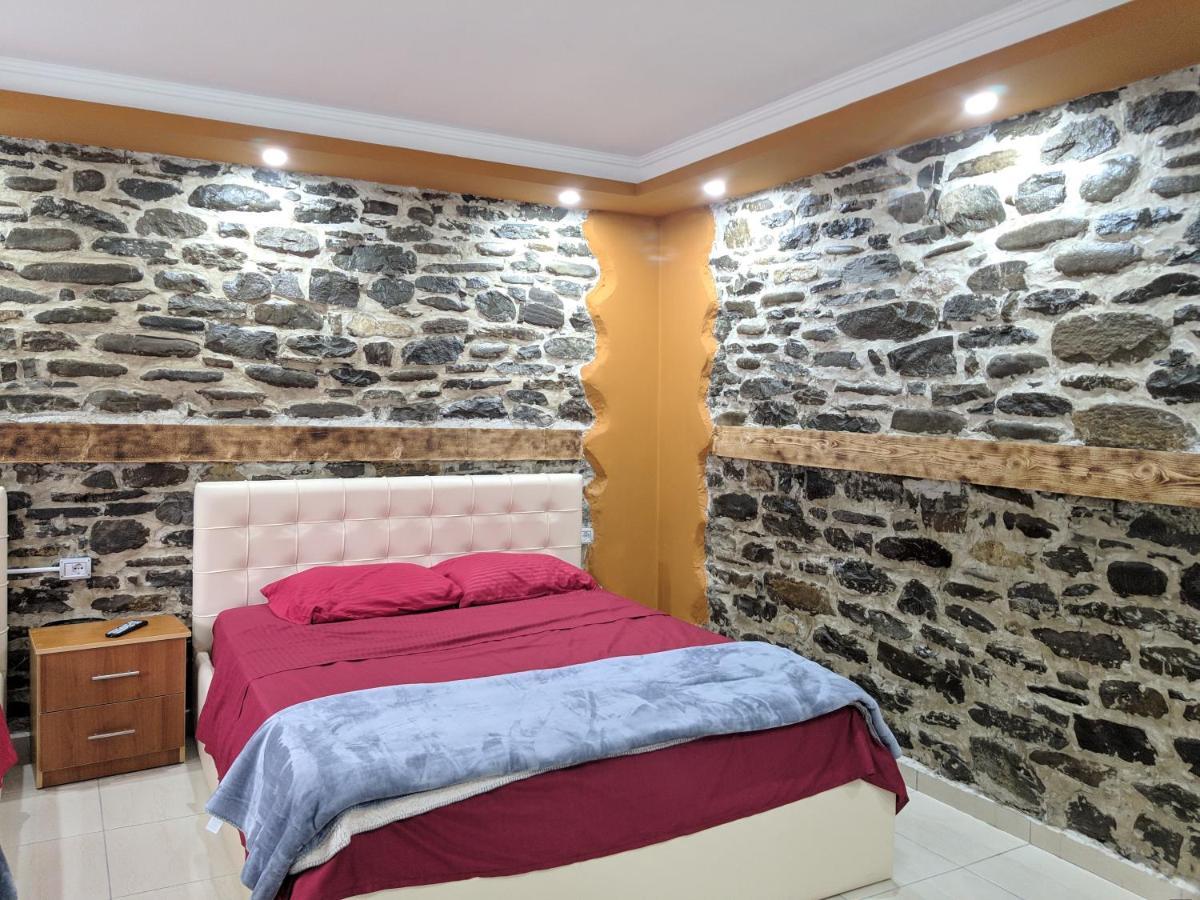 Guesthouse Alvi Përmet Exteriér fotografie